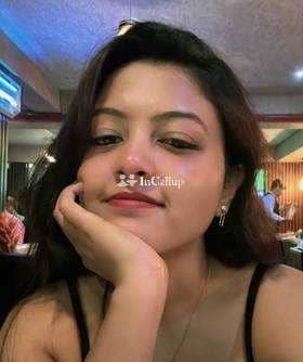 curvy videocall doggy style 69 position blowjob escort dreamy black eyes and black hair known for being flirty - Call Girls in Purulia