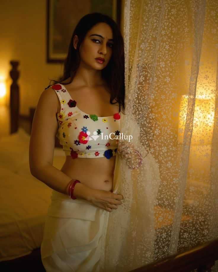 known for being caring available for discreet meetings luxury doggy style blowjob handjob service - Call Girls in Purulia