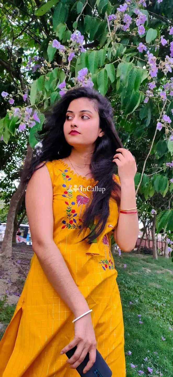 hi i am pari a playful twenty three year old call girls black tall weighing black steamy raigarh escort service - Call Girls in Raigarh