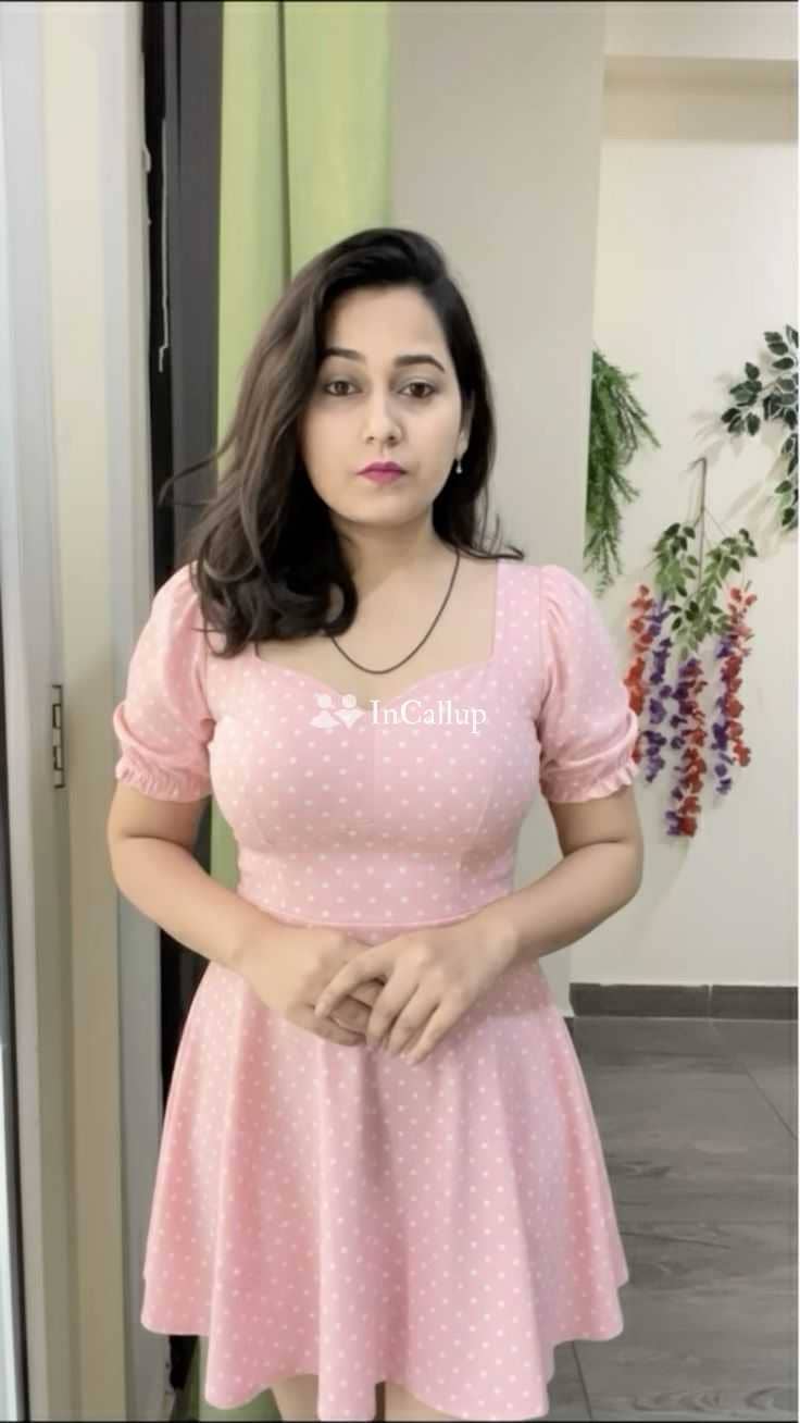 with blonde hair and black body type available for weekend fun serving clients in raigarh known for being friendly - Call Girls in Raigarh