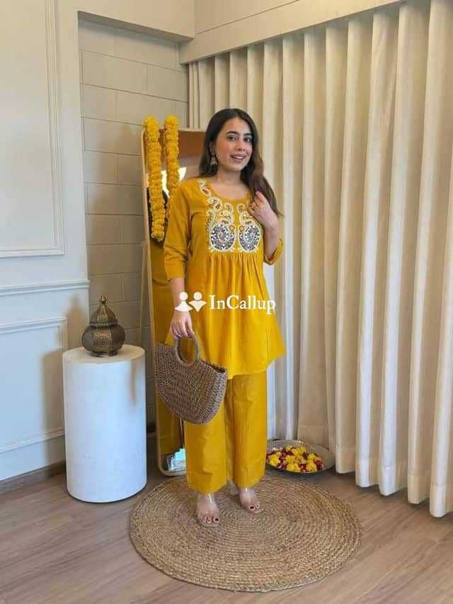 tempting blonde eyes and black hair premium babe from rajkot available now trusted reliable service - Call Girls in Rajkot