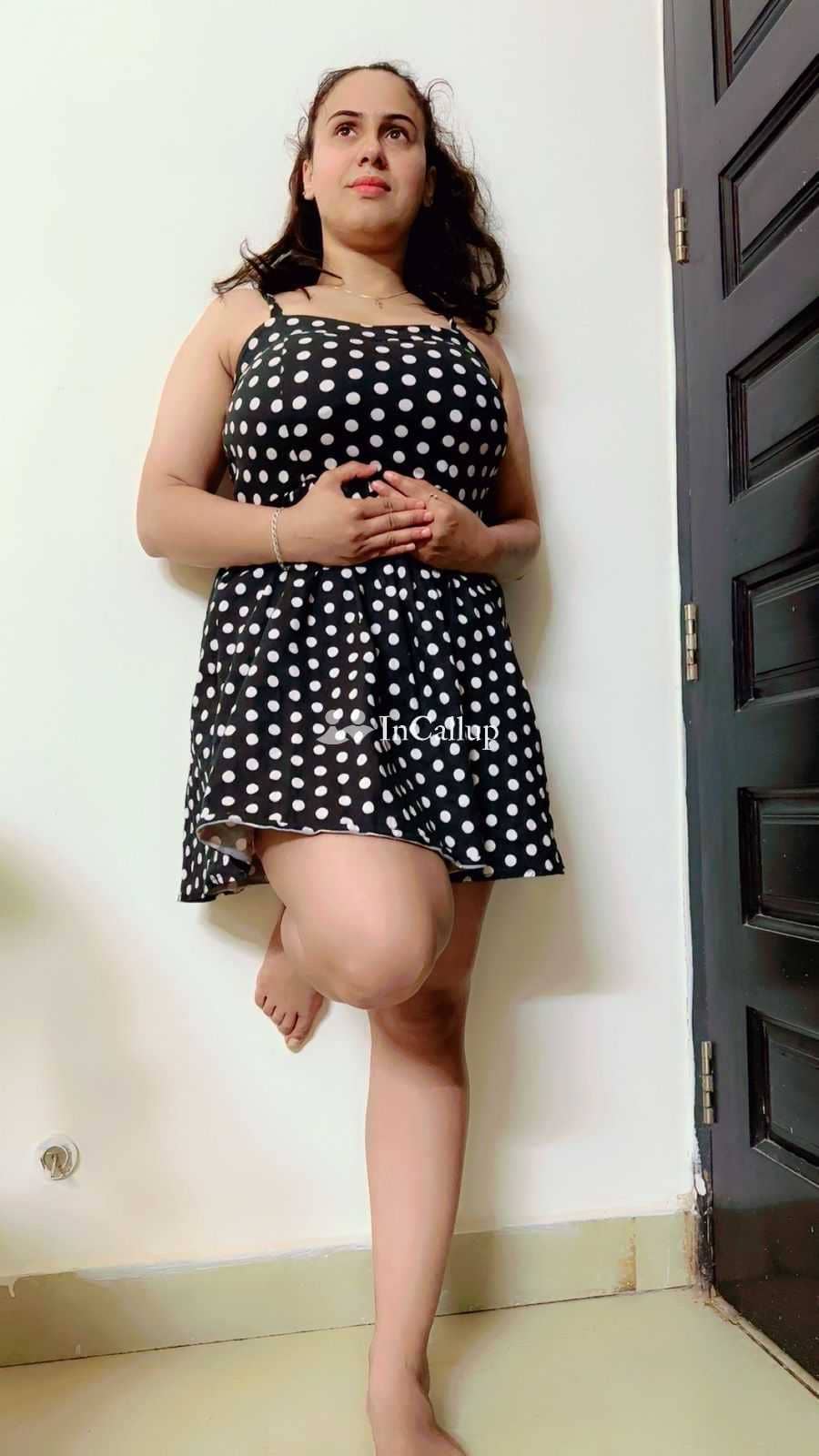 girlfriend find simran your twenty one year old call girls companion available for short notice available - Call Girls in Ranchi