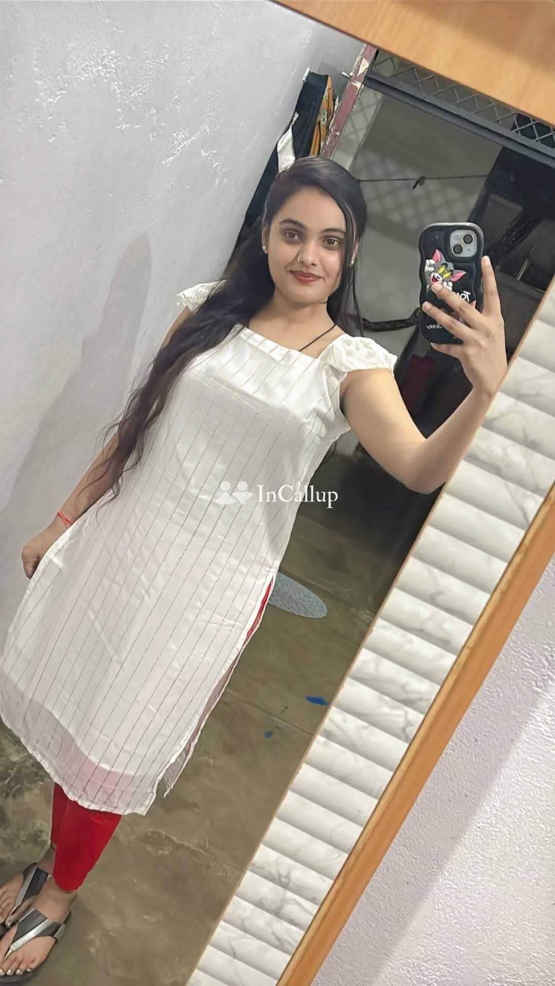 available for hotel visits sexy black body and black hair hi i am maya a playful nineteen year old call girls - Call Girls in Ratlam