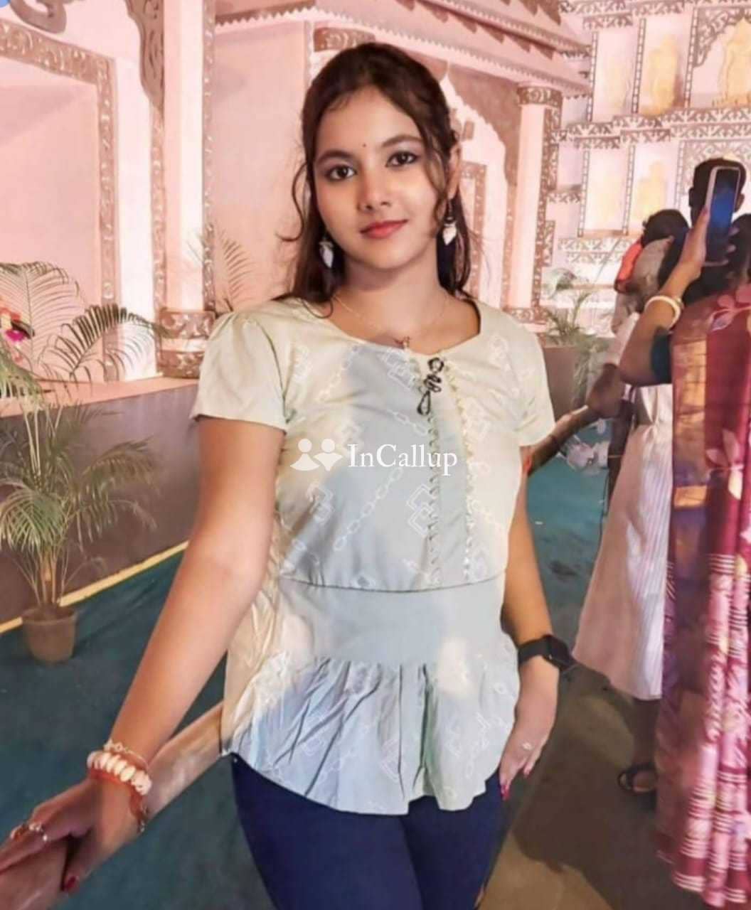 dreamy black eyes and brown hair girls from rishikesh available now trusted reliable service - Call Girls in Rishikesh