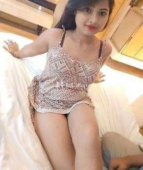 affordable oral anal girlfriend experience french kiss woman on top service with slim body and brown hair - Call Girls in Sangli