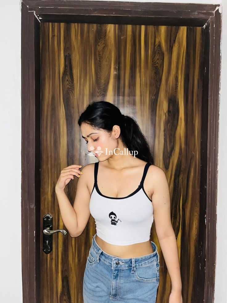 hot black eyes and black hair charming escort in shahdara available for weekend fun - Call Girls in Shahdara