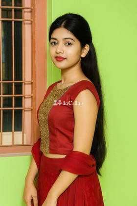 curvy sweet black eyes and black hair trusted companion in shimoga known for being fun loving - Call Girls in Shimoga