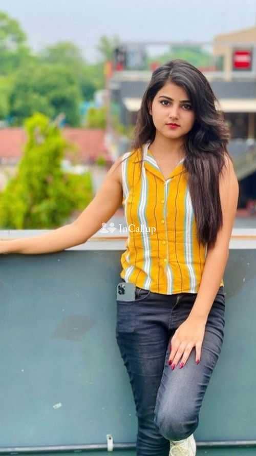 glamorous rani gupta twenty two years old call girls petite girlfriend experience model - Call Girls in Shimoga