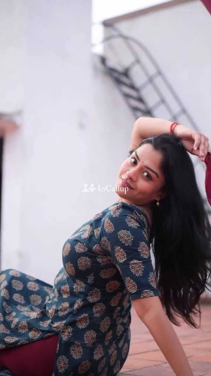 stunning black hair and brown body known for being sensual available for casual fun - Call Girls in Sopore