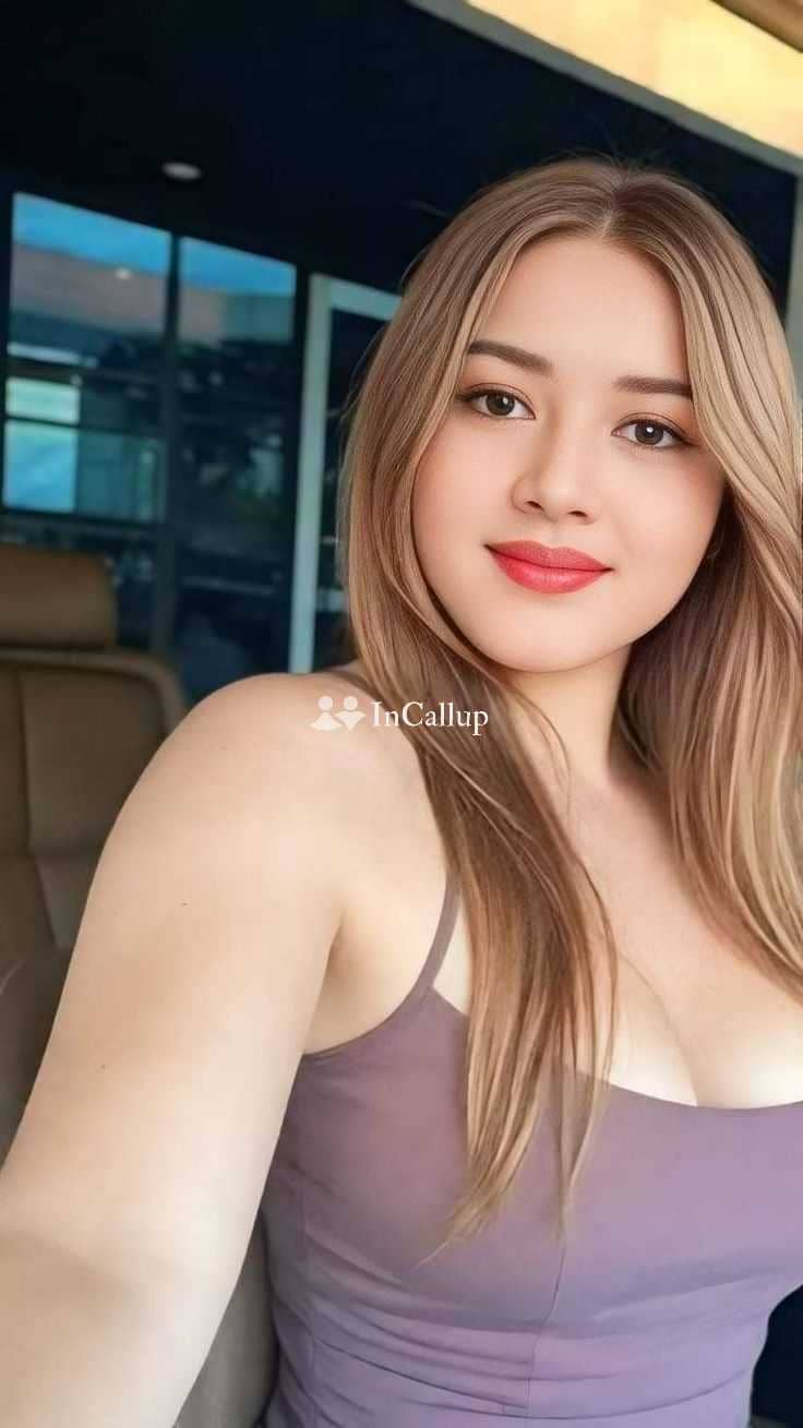 sexy black body and brown hair romantic girlfriend experience french kiss time curvy available in south delhi - Call Girls in South Delhi