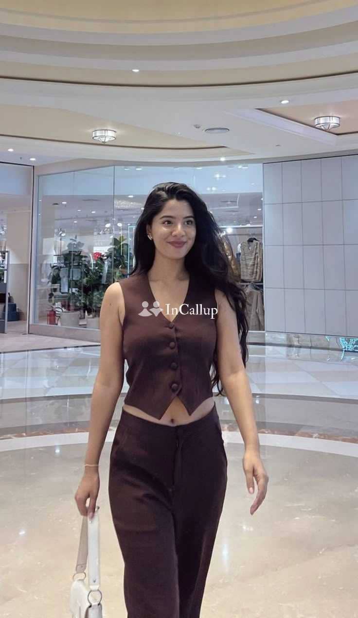 sweet deepanshi twenty one years old call girls for your pleasure known for being glamorous - Call Girls in South Tripura