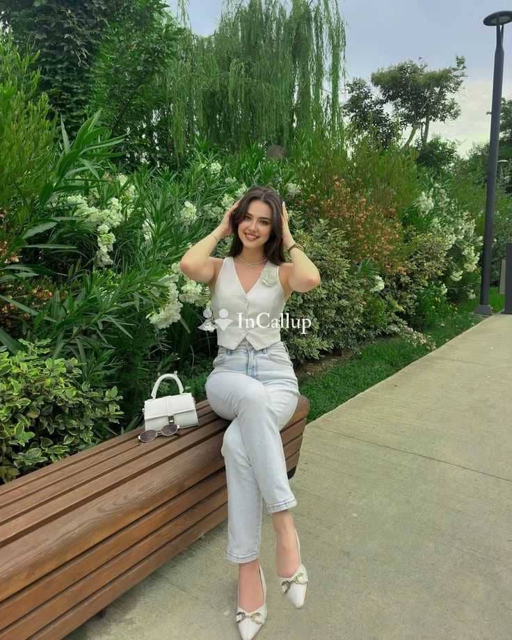 spend time with khushi twenty one year old call girls lover available for hotel visits - Call Girls in South Tripura