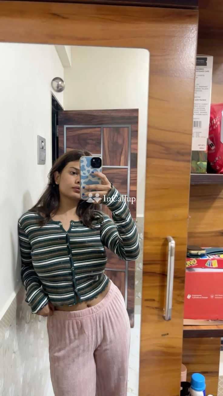 petite escort in south west delhi hot black eyes and black hair available for incall - Call Girls in South West Delhi