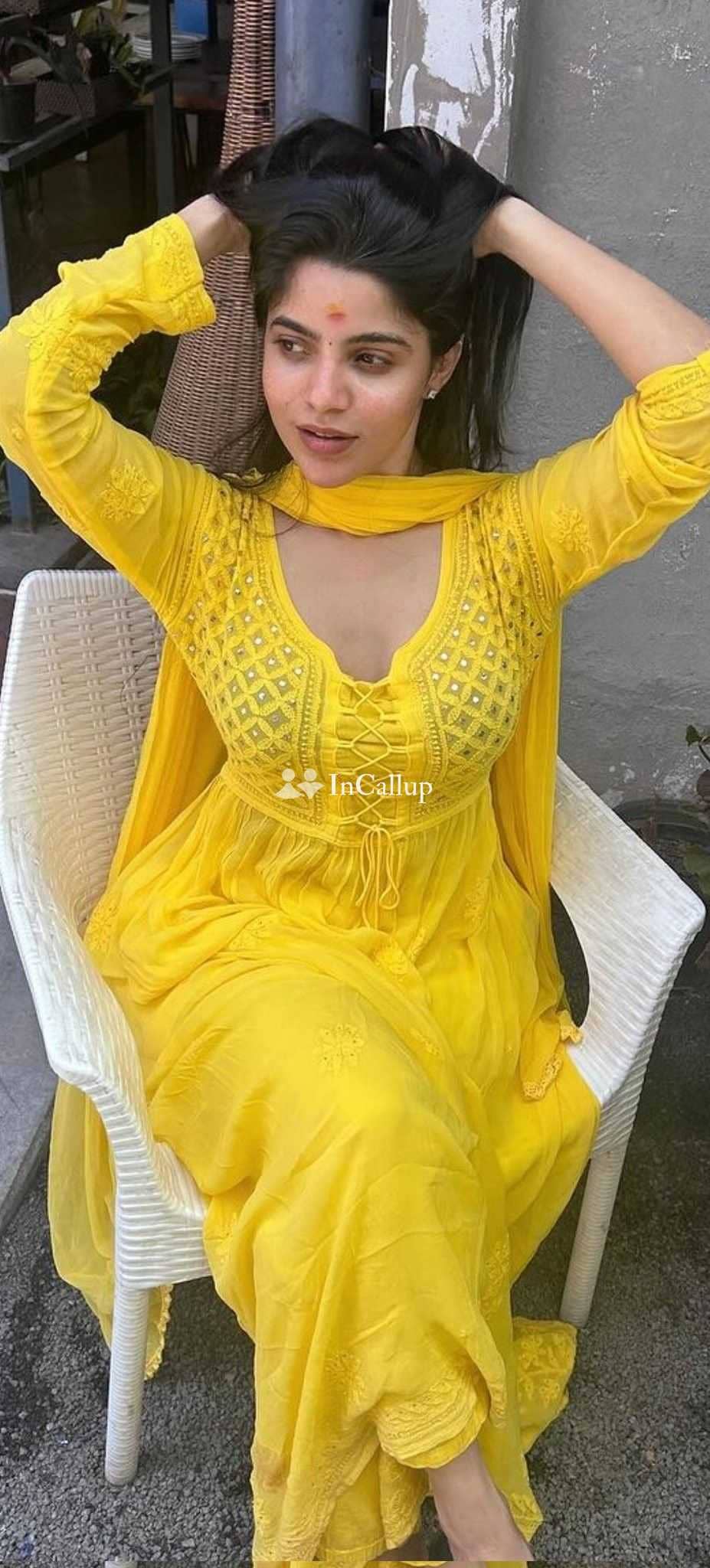 classy priya twenty two year old call girls woman known for being magnetic available for flexible hours charming - Call Girls in Sultanpur