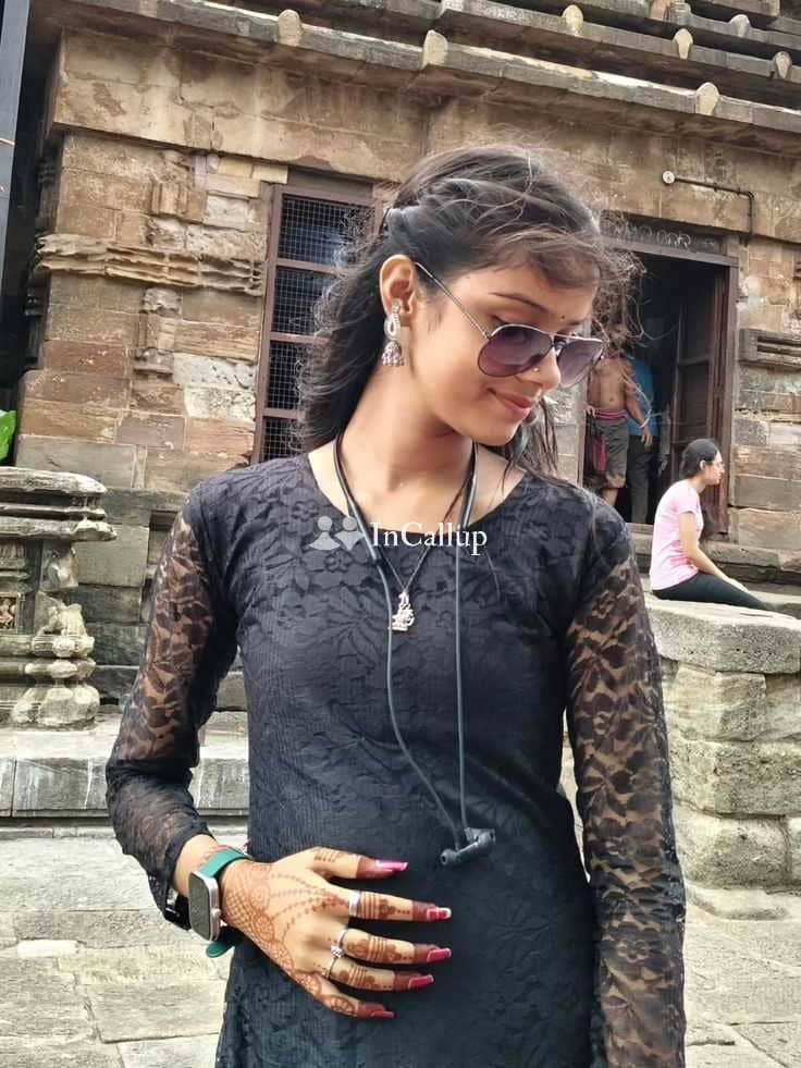 meet and enjoy with rekha mandal twenty two year old call girls offering service in sultanpur desirable - Call Girls in Sultanpur