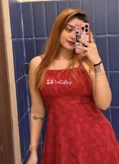 hot girl in sultanpur beautiful komal patel twenty one year old call girls girlfriend type known for being bold - Call Girls in Sultanpur