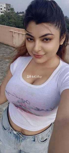 i am priya offering twenty one year old call girls experience horny fresh black hair and black eyes - Call Girls in Surat