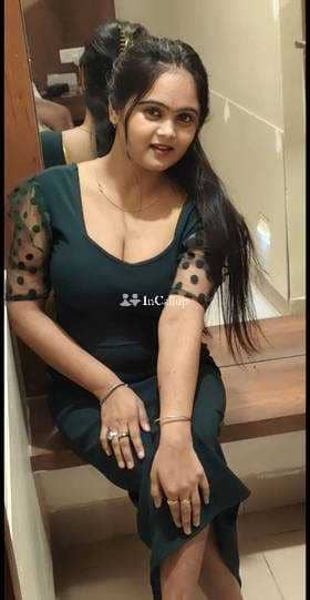 living in surat smooth black eyes and black hair available for hotel visits known for being desirable - Call Girls in Surat