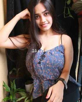 ready in surat alluring red hair and blue eyes available for home visits mature rupa nineteen year old call girls - Call Girls in Surat