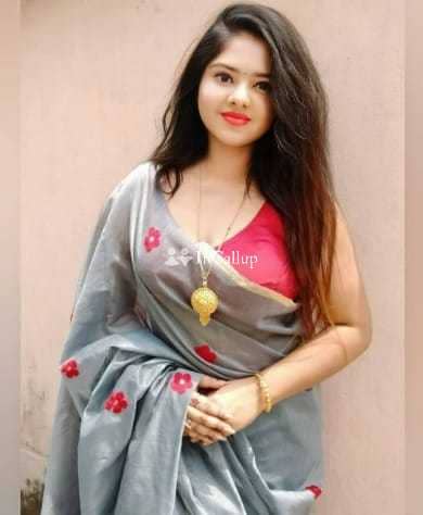 charming escort in surat sparkling black eyes and brown hair available now trusted reliable service - Call Girls in Surat