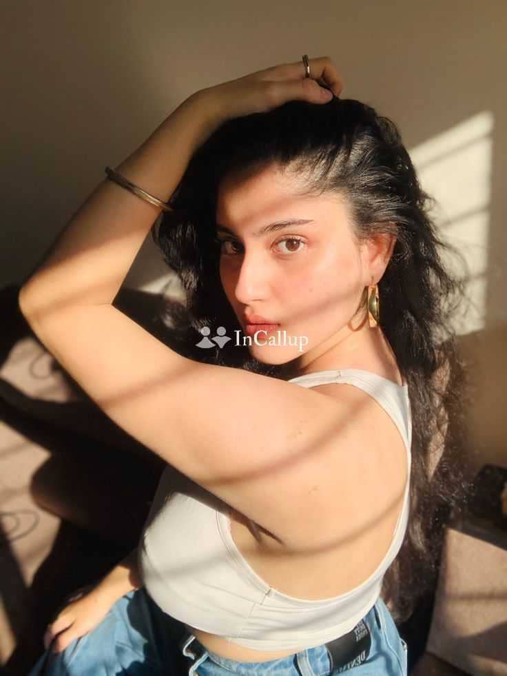 fresh madhu twenty two years old call girls available for short notice available romantic time in surat - Call Girls in Surat