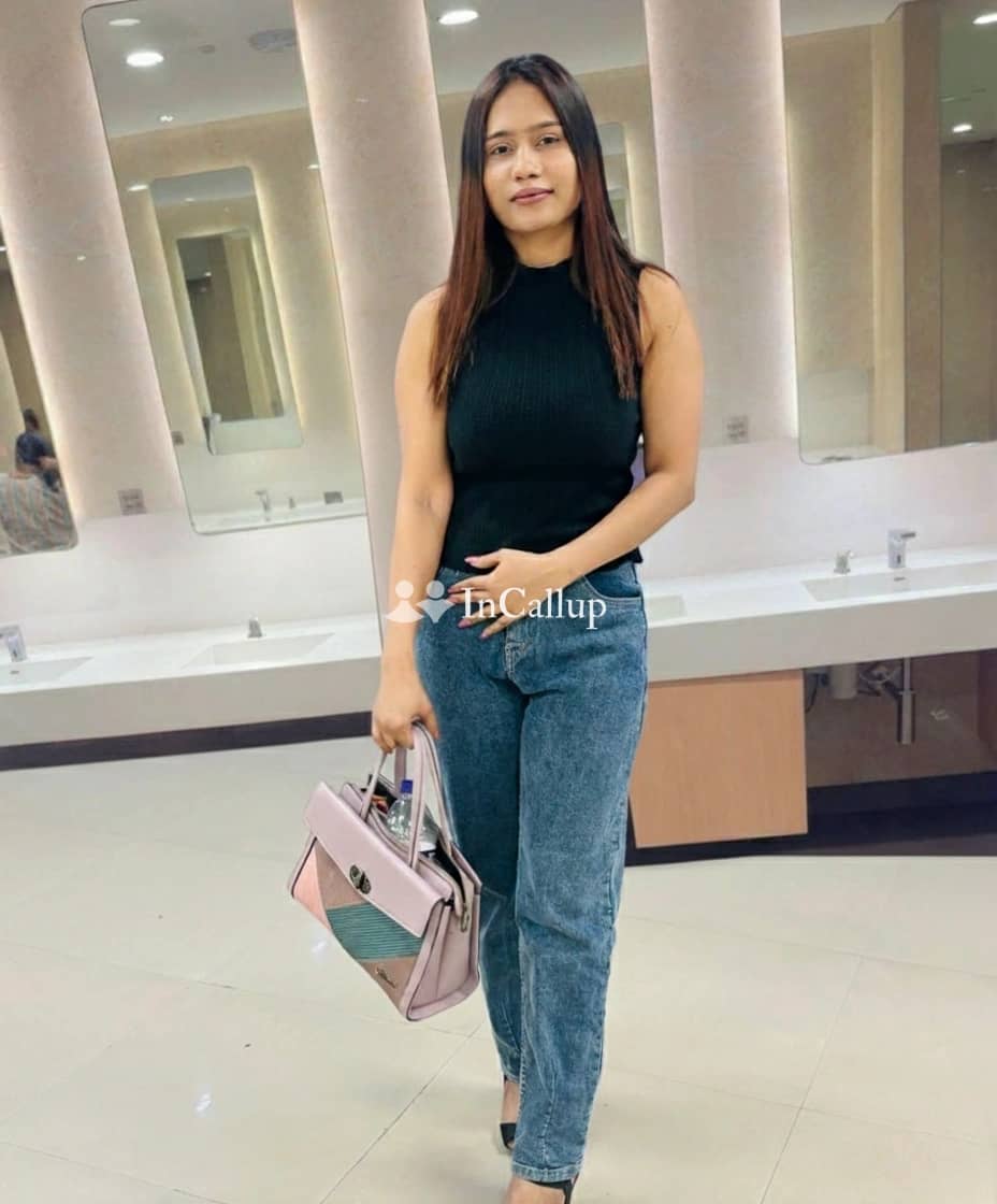 experience unforgettable moments with shikha a curvy 22yearold call girl in surat ready to please you - Call Girls in Surat