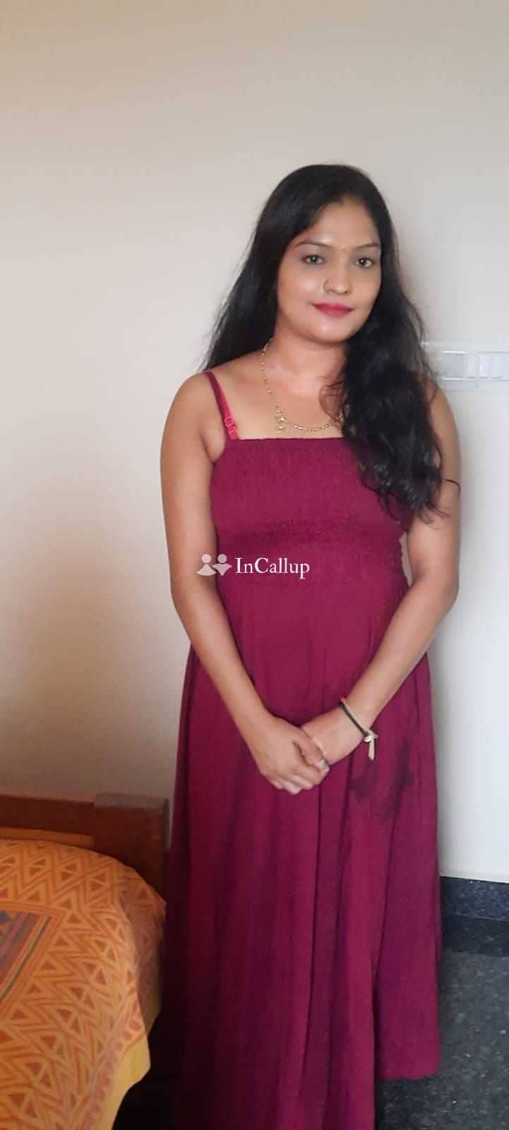 voluptuous with colored hair and blue eyes introducing neha patel a twenty two year old call girls ready to please - Call Girls in Suri