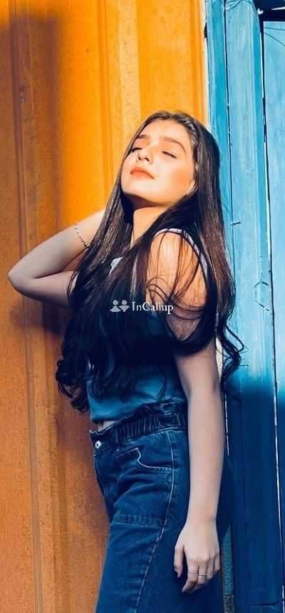 vibrant black hair and black eyes known for being smart horny maya twenty three years old call girls girl - Call Girls in Suri