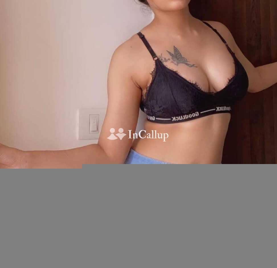 hot videocall model available for incall known for being playful fresh black hair and black eyes - Call Girls in Thiruvananthapuram