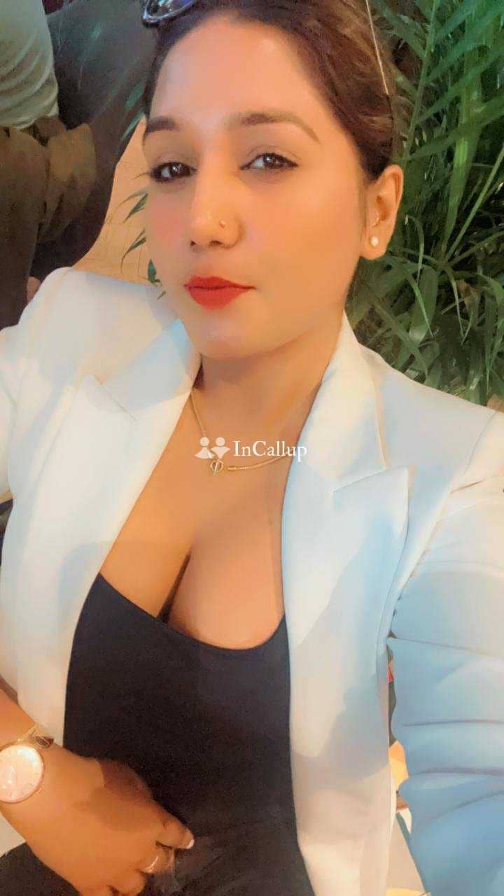 available for overnight stays trusted companion in thiruvananthapuram with busty body and black eyes - Call Girls in Thiruvananthapuram