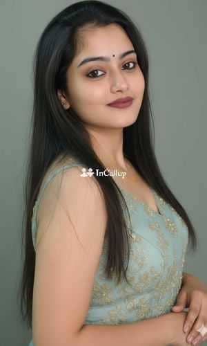 skilled in oral girlfriend experience erotic massage stylish auburn hair and hazel eyes - Call Girls in Thiruvananthapuram