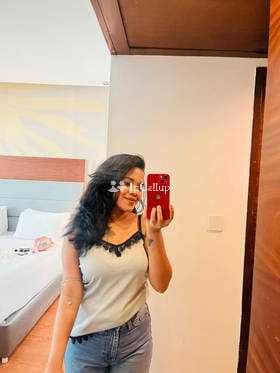 lusty with busty body and black eyes known for being smart young rani twenty two year old call girls beauty - Call Girls in Tiruchirappalli