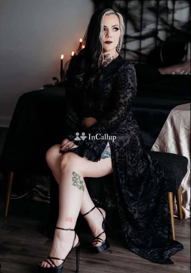 say hello to siya nineteen year old call girls available now escort available for home visits - Call Girls in Tiruchirappalli