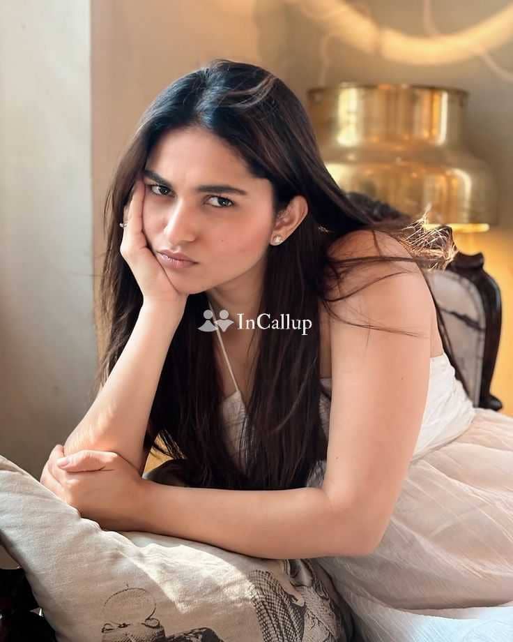 charming anal fetish role play doggy style escort sexy girl from tirunelveli model available for weekend fun - Call Girls in Tirunelveli