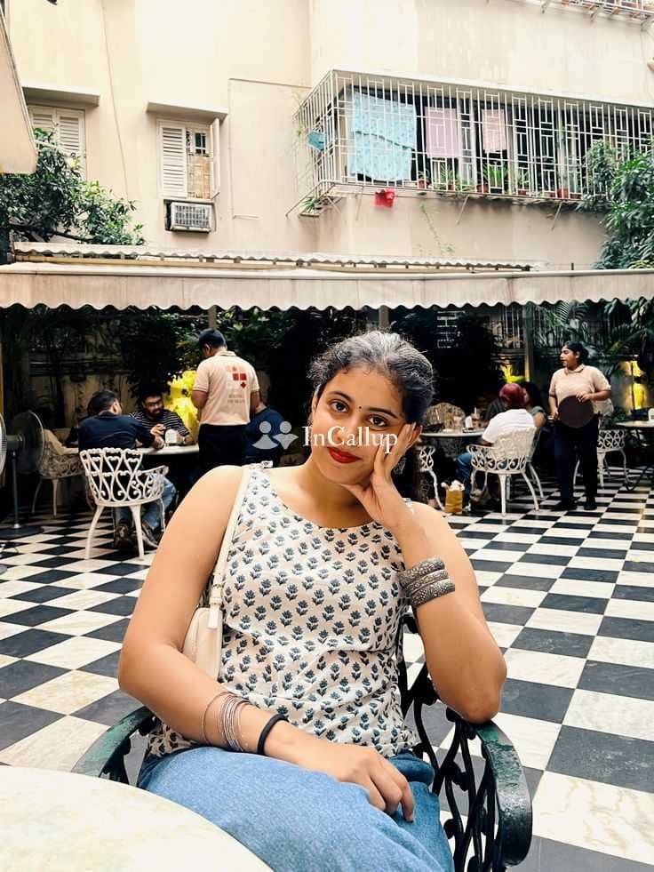 let me introduce khushi twenty one year old call girls intimate bdsm girlfriend experience service - Call Girls in Ujjain