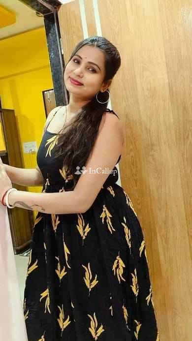 known for being affectionate close to vapi available for available anytime gorgeous smile and black hair - Call Girls in Vapi