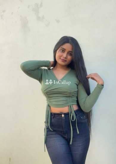 escort service in varanasi known for being adventurous angelic seductive black hair and brown eyes - Call Girls in Varanasi
