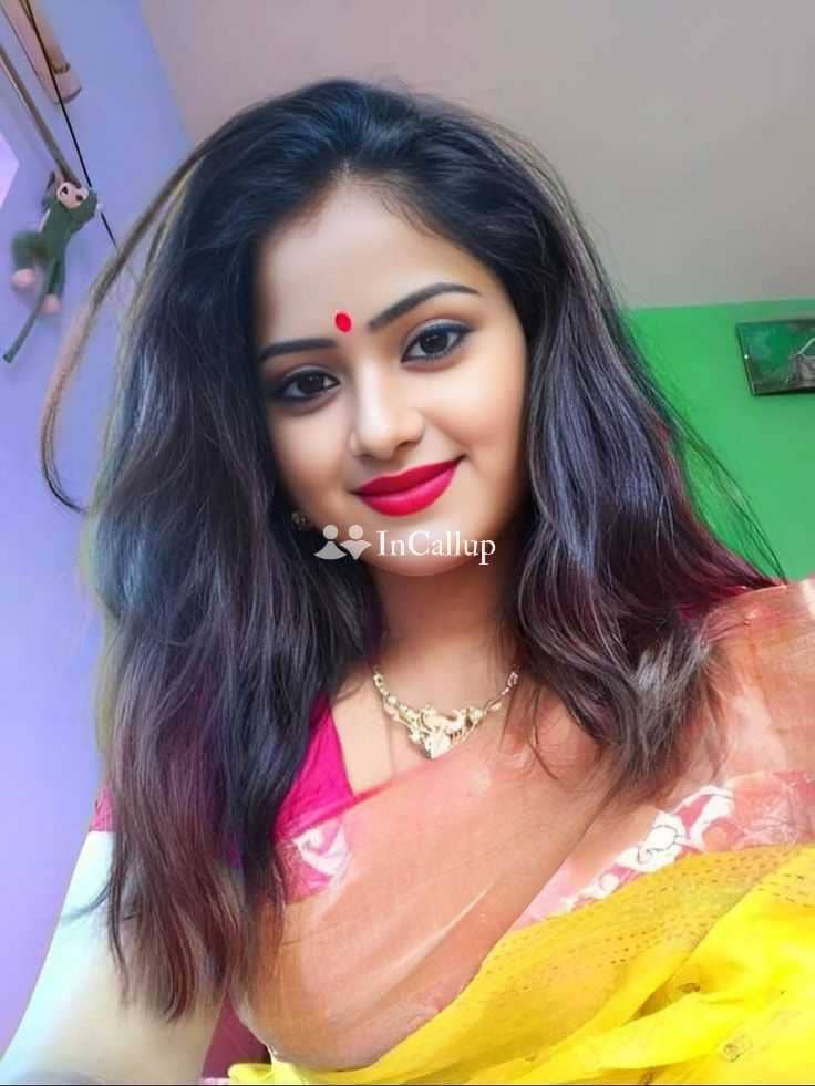 with black body type and black eyes available for flexible hours known for being tempting - Call Girls in Varanasi