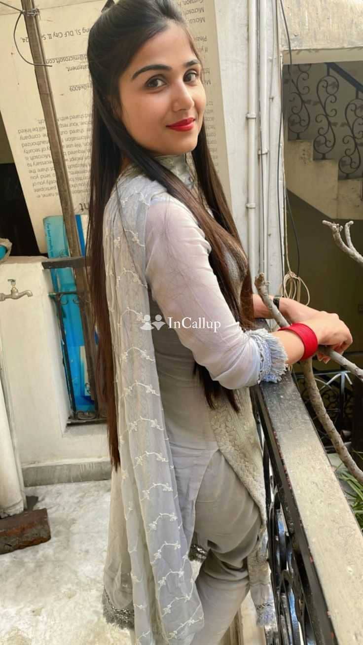 star friendly oral anal french kiss videocall doggy style 69 position standing services - Call Girls in Varanasi