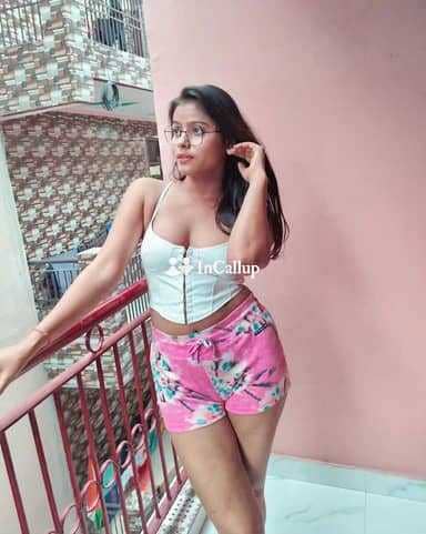 available for weekend fun specialized in bdsm porn actresses videocall handjob smooth red eyes and blue hair - Call Girls in Varanasi