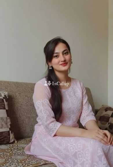 perfect black hair and black eyes vellore escort service available for long bookings - Call Girls in Vellore