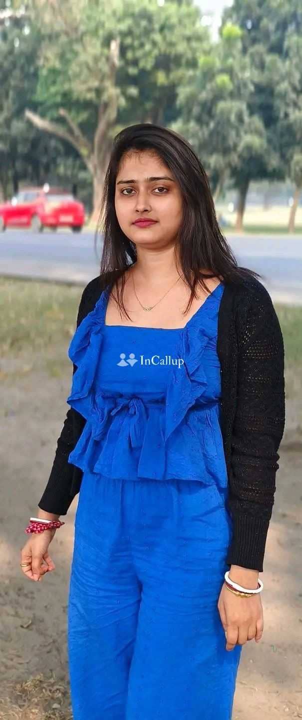 fresh black hair and brown eyes fresh pallavi patel twenty one years old call girls available for hotel visits - Call Girls in Vijayawada