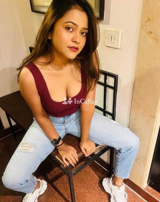 flirty blonde beauty from visakhapatnam ready to fulfill your wildest desires and fantasies today - Call Girls in Visakhapatnam