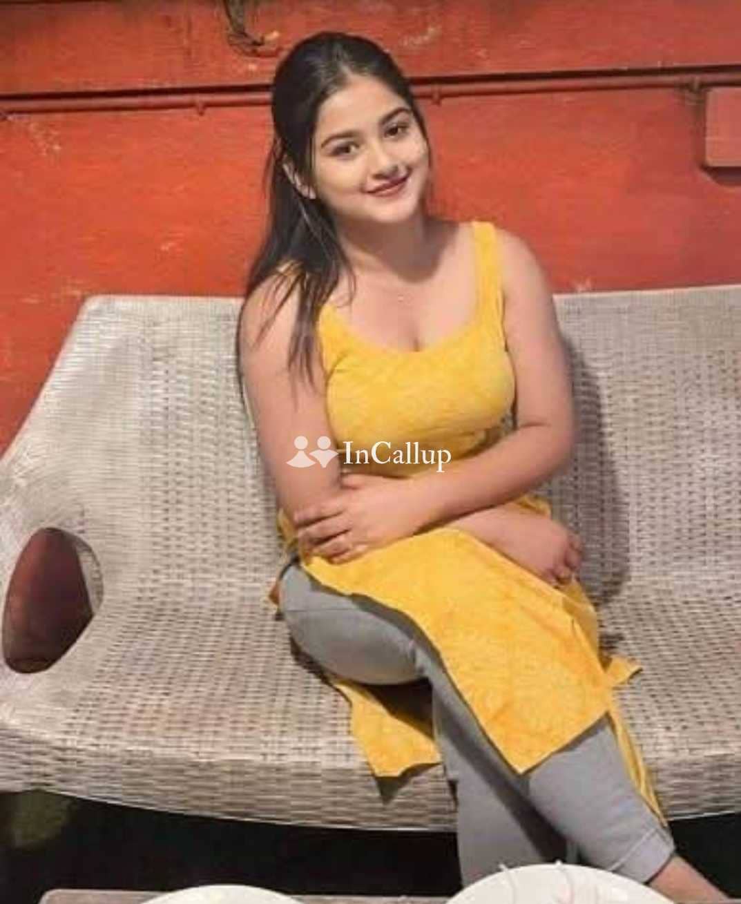 unforgettable experiences with 21 year old siya in bhopal offering a range of passionate services just for you - Call Girls in Bhopal