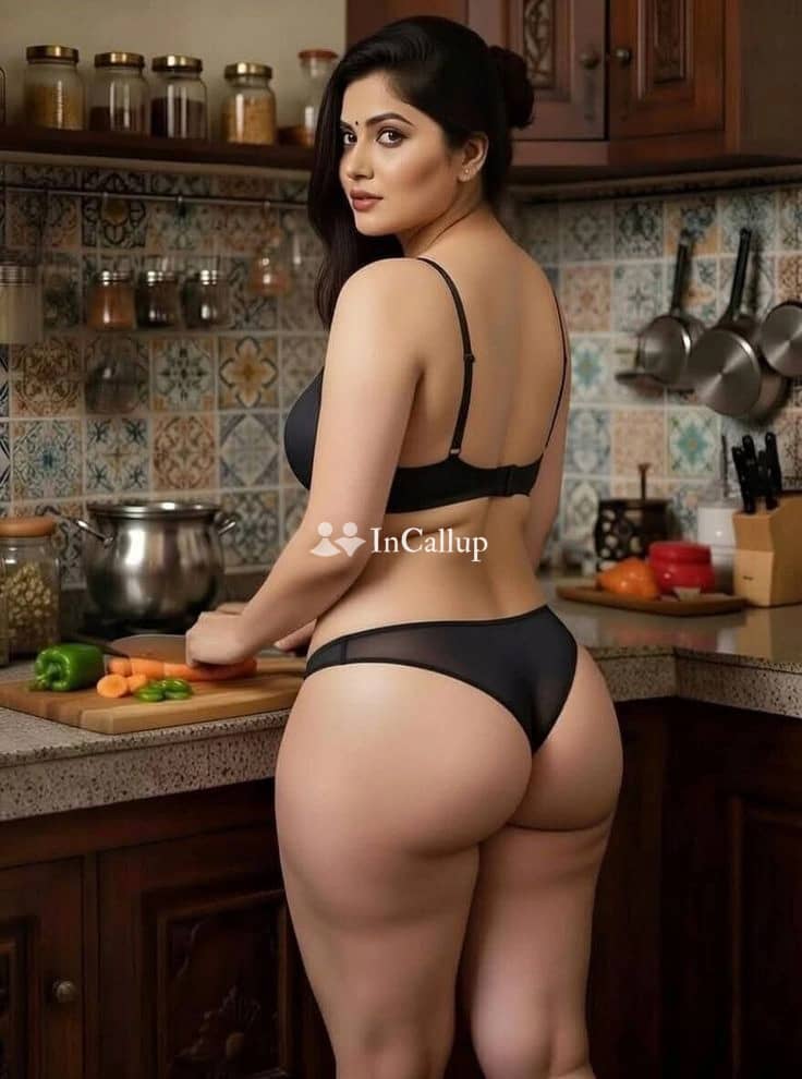 experience unforgettable moments with anups curvy charm in chennais vibrant scene - Call Girls in chennai tn_i