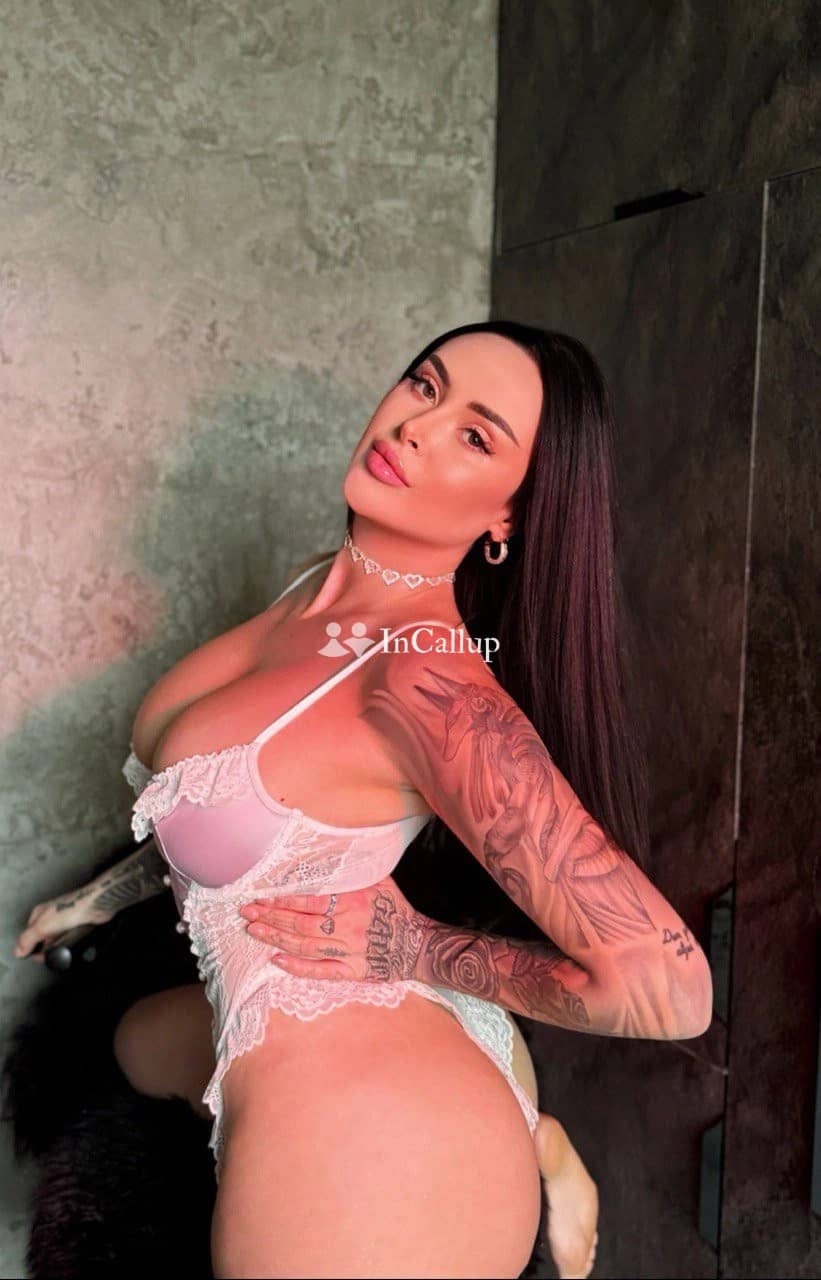 experience unforgettable moments with a 21 year old slim beauty in connaught place for all your desires - Call Girls in Connaught Place