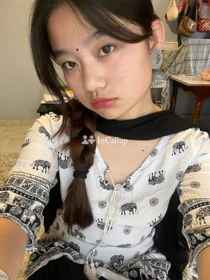 experience unforgettable moments with rekha your captivating 21yearold bbw call girl in gandhidham - Call Girls in Gandhidham