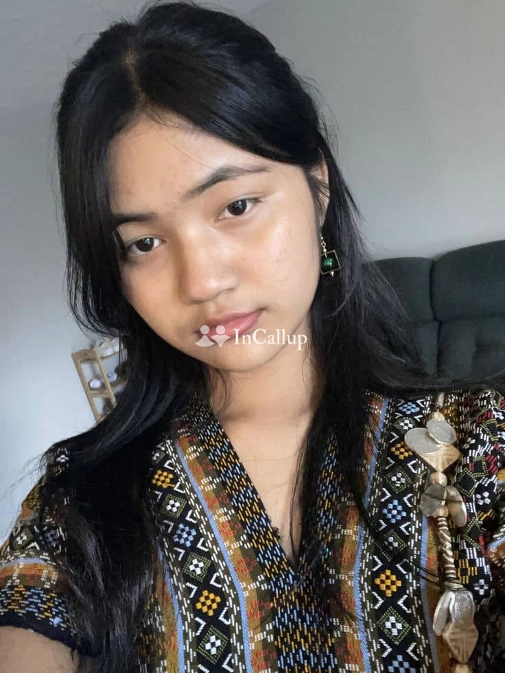 discover the enticing charm of rekha a 21yearold curvy beauty in gandhidham ready for unforgettable experiences - Call Girls in Gandhidham