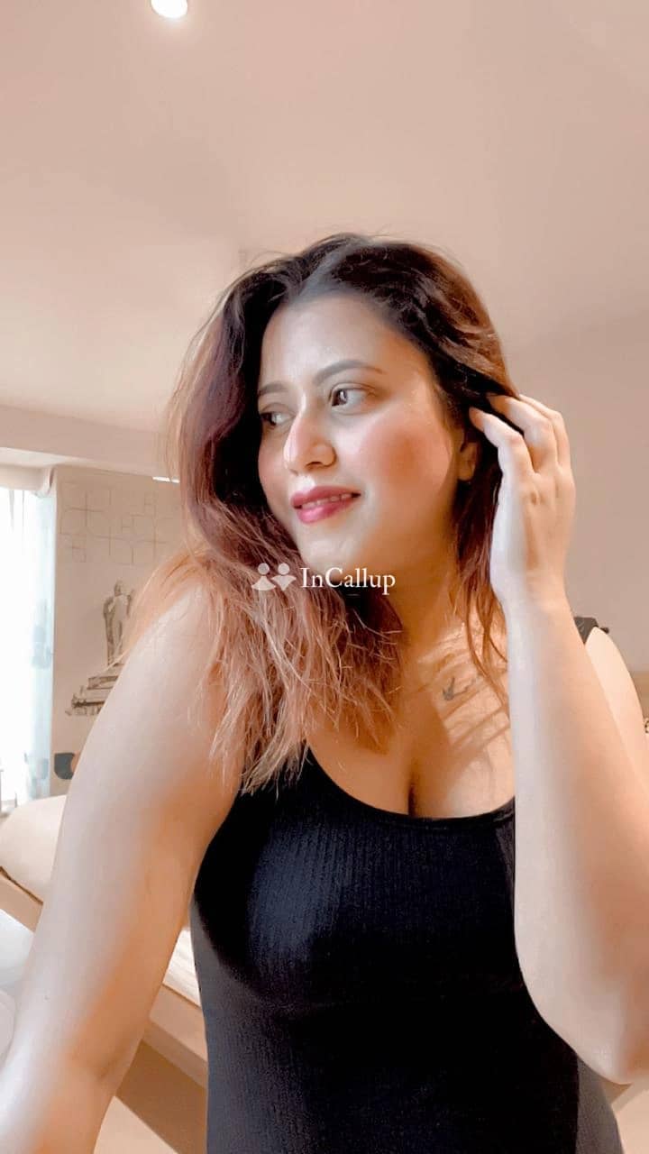 explore pleasure with 21 year old petite beauty cash in guna offering exclusive oral and videocal services - Call Girls in Guna