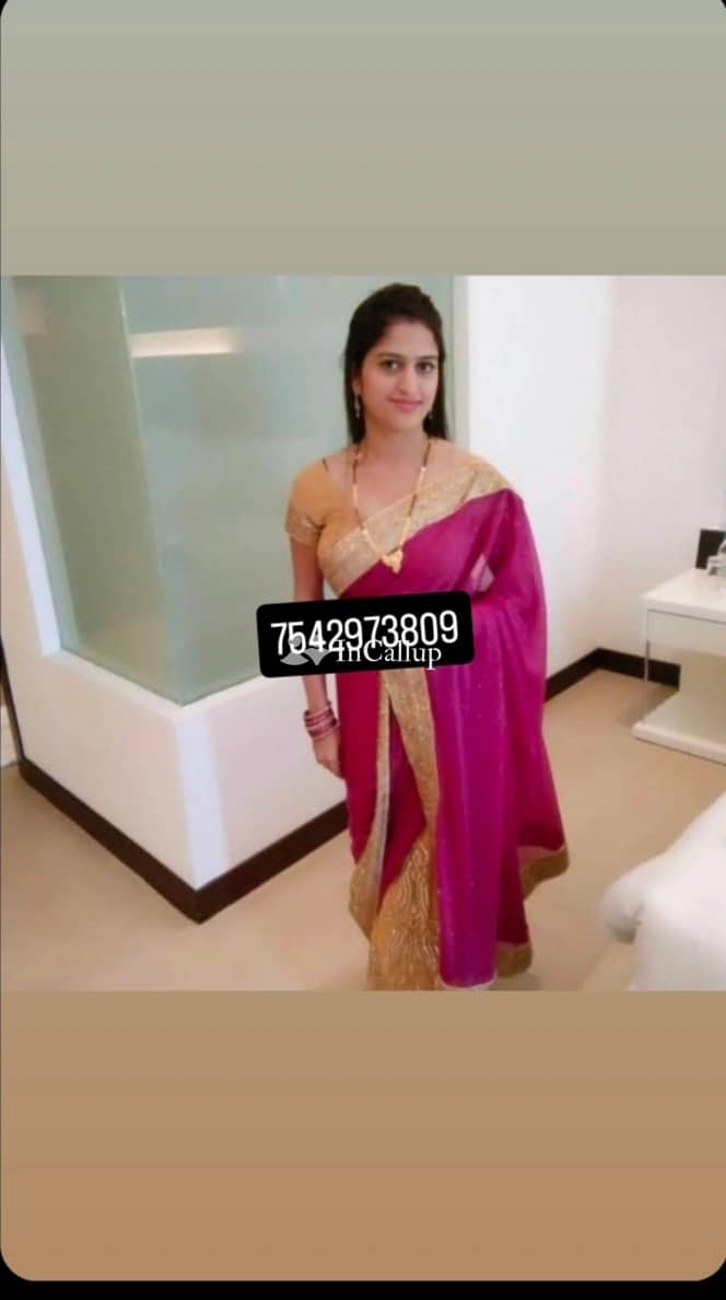 indulge in unforgettable moments with somya your charming 20yearold call girl in hazaribagh ready for adventure - Call Girls in Hazaribagh